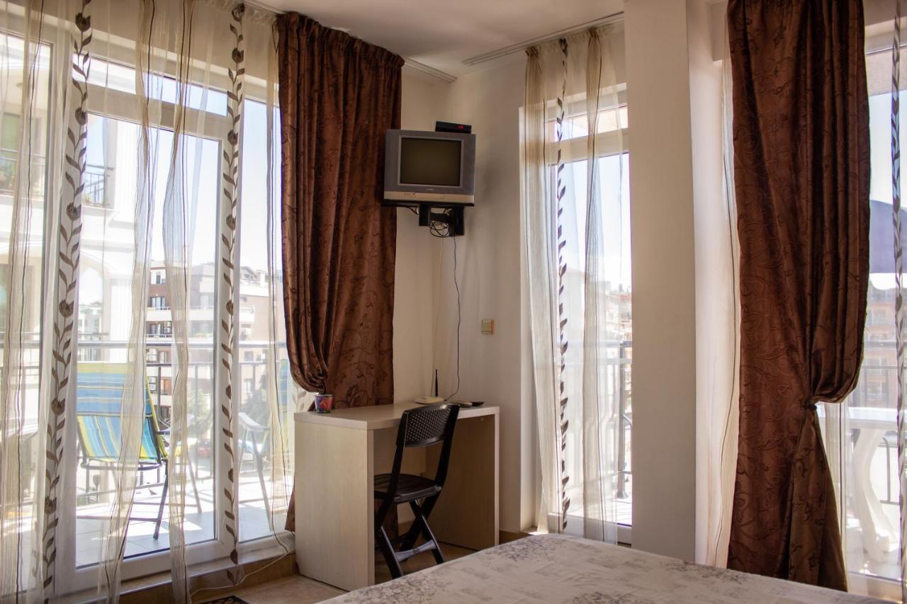 Central Couple Studio Pomorie Exteriér fotografie